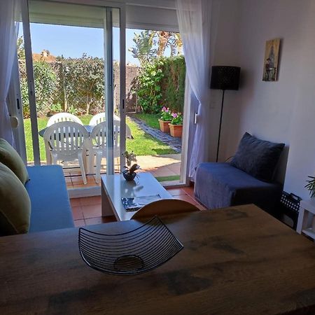 Bonito Apartamento En Alcaidesa Con Piscina Daire Dış mekan fotoğraf